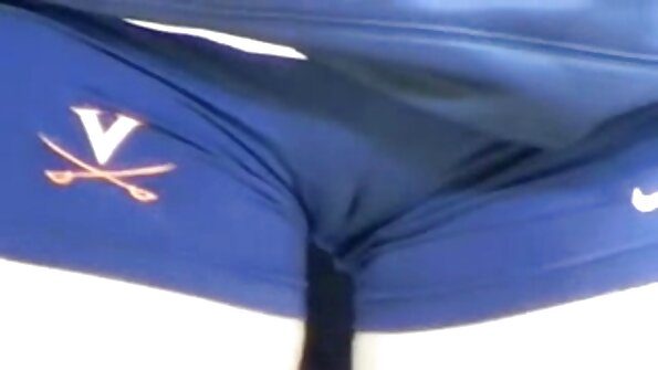 შავგვრემანი, რომელსაც უყვარს ანალი, დაფარულია ზეთით და ის ეშვება