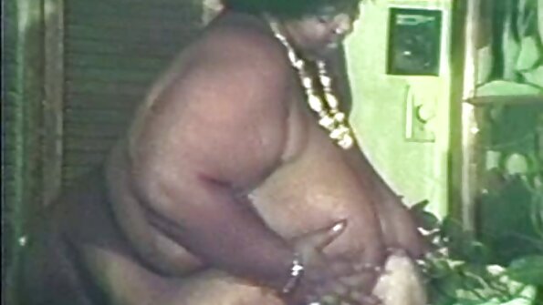 დიდი ნადავლი საუკეთესო სახეობაა doggystyle POV სექსისთვის